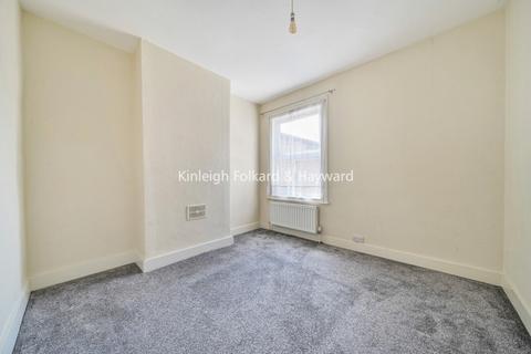1 bedroom flat to rent, Morieux Road London E10