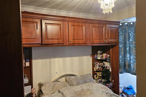 117 Brookdene Road, London, SE18 1EH