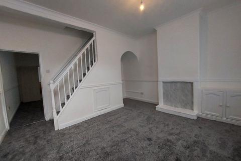 2 bedroom terraced house to rent, Athol Street North, Burnley BB11