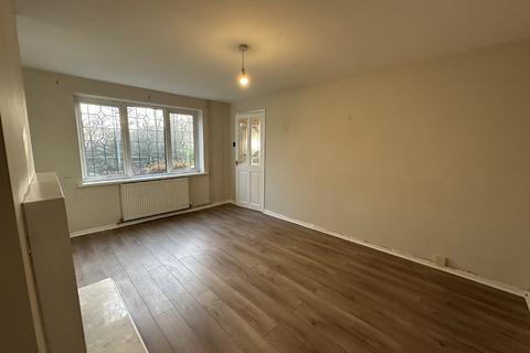 69 Abbey Road, Macclesfield, SK10 3AT