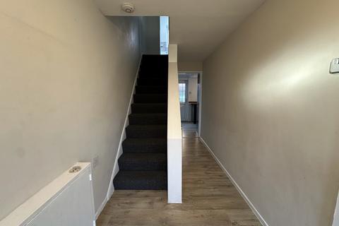 69 Abbey Road, Macclesfield, SK10 3AT