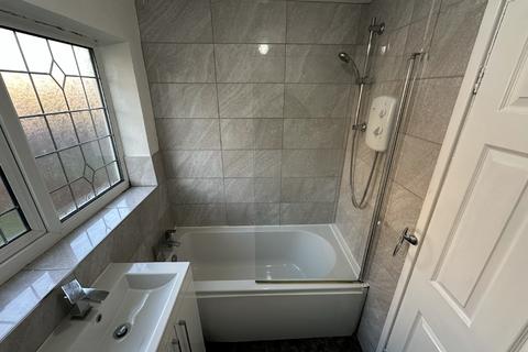 69 Abbey Road, Macclesfield, SK10 3AT