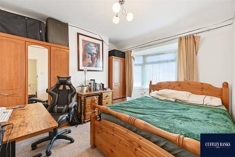 3 bedroom terraced house for sale, Empire Road, Perivale, Middlesex, UB6