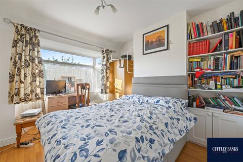192 Empire Road, Perivale, Greenford, UB6 7EE