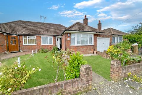 3 bedroom semi-detached bungalow for sale, Felix Avenue, Luton, Bedfordshire, LU2