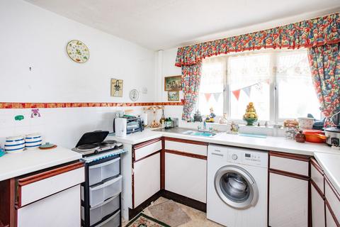 3 bedroom terraced house for sale, Linden Road, Bicester OX26