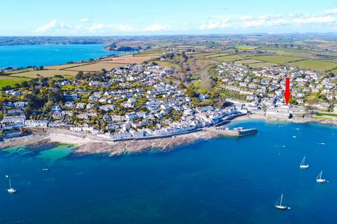 2 bedroom cottage for sale, Central St Mawes