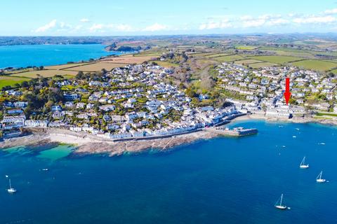 2 bedroom end of terrace house for sale, The Square, St Mawes