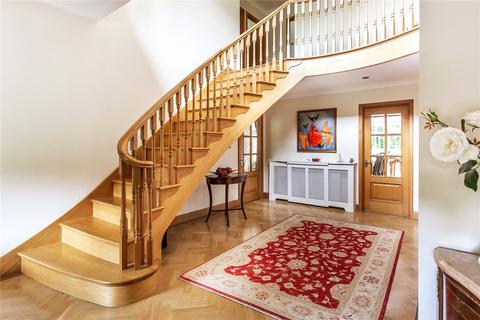 1 Highlands Park, Leatherhead, KT22 8PY