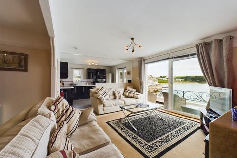 3 bedroom maisonette for sale, St Mawes Harbourside