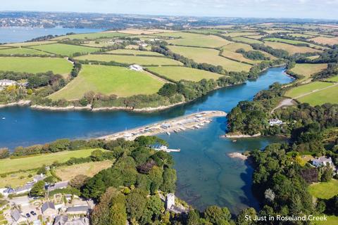 3 bedroom terraced house for sale, The Lookout, Chapel Close, St Just in Roseland, Nr St Mawes