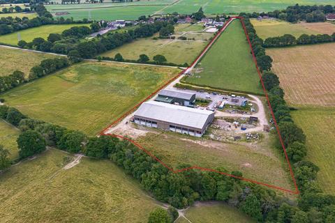 Industrial unit for sale, Stonehouse Farm, Handcross Road, Handcross, West Sussex, RH13 6NZ