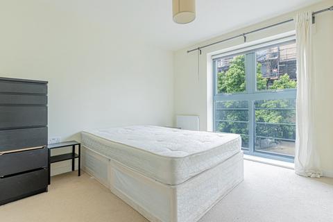 3 bedroom apartment to rent, Heath Place, London, E3