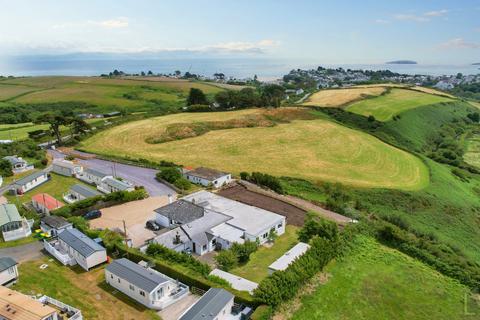 4 bedroom property for sale, Y Glyn, Abersoch | Country Club and Accommodation