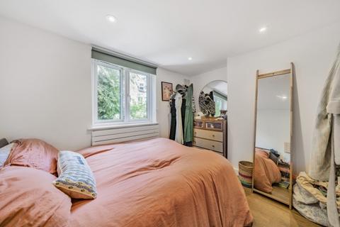 1 bedroom apartment to rent, Aliwal Road London SW11