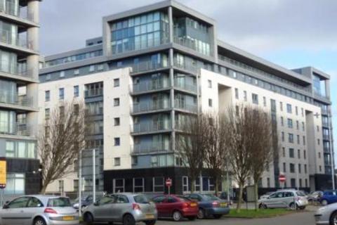2 bedroom apartment to rent, Wallace Street, Glasgow G5