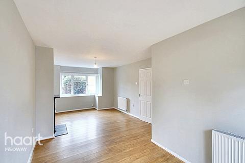 10 Gun Lane, Rochester, ME2 4UB
