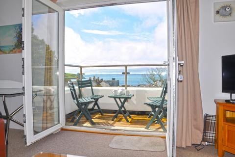 2 bedroom flat for sale, St Mawes