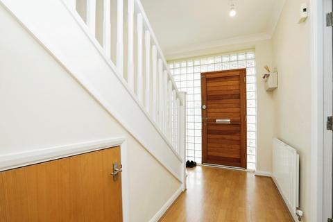 2 bedroom terraced house for sale, Witney Close, Ipswich IP3