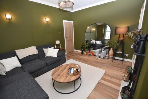 3 bedroom semi-detached house for sale, Cambridge Road, Flixton, M41
