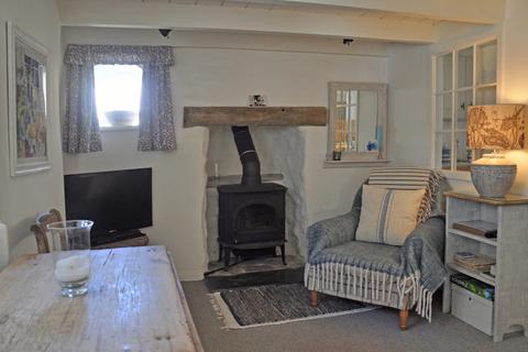 2 bedroom cottage for sale, St Mawes Village Centre