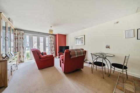 2 bedroom apartment for sale, Stokers Close, Bedfordshire LU5