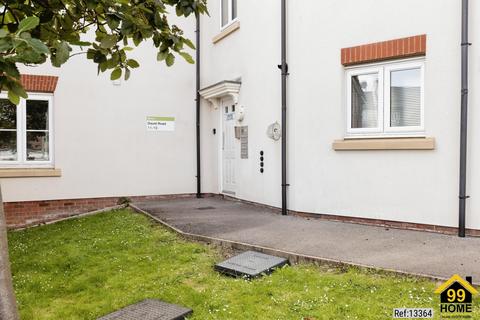 2 bedroom flat for sale, Zura Avenue, Brockworth, Gloucester, GL3