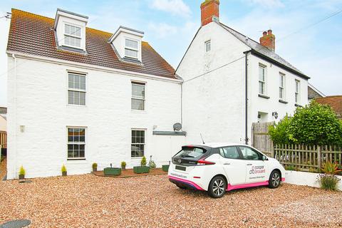 1 bedroom property for sale, Pres du Village, St Sampson's, Guernsey, GY2