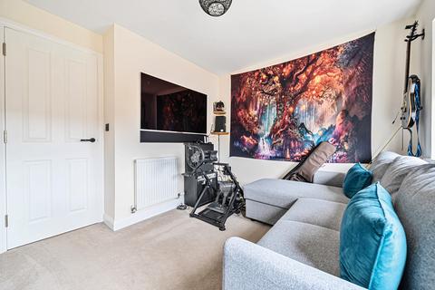 5 Charles Road, Bristol, BS37 7DY