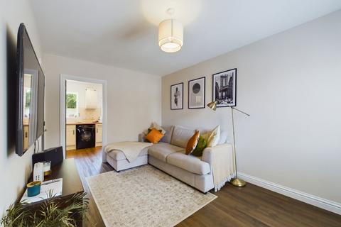 47 Plessey Close, Towcester, NN12 6HY