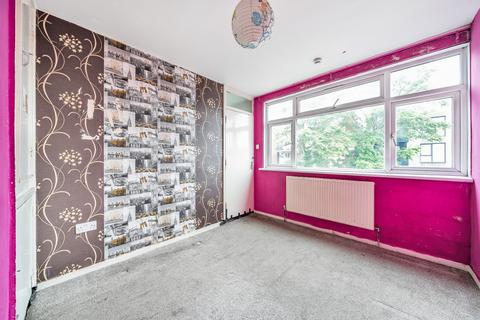 4 bedroom terraced house for sale, Swan Road, Southall, UB1