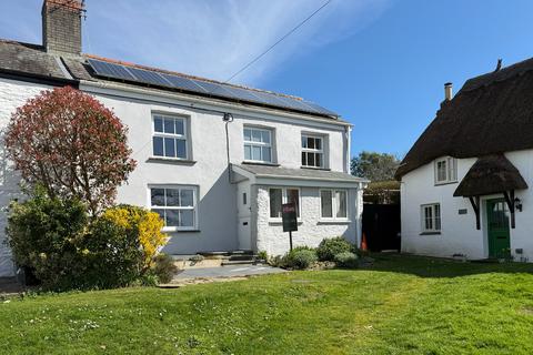 2 bedroom semi-detached house for sale, The Square, Tregony