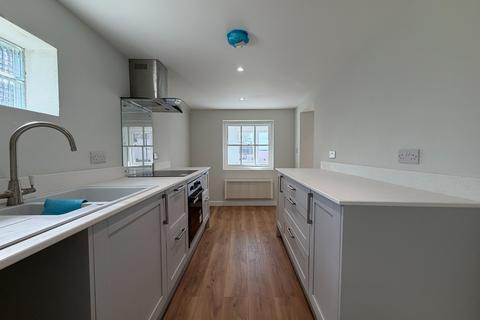 2 bedroom semi-detached house for sale, The Square, Tregony