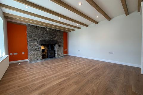 2 bedroom semi-detached house for sale, The Square, Tregony