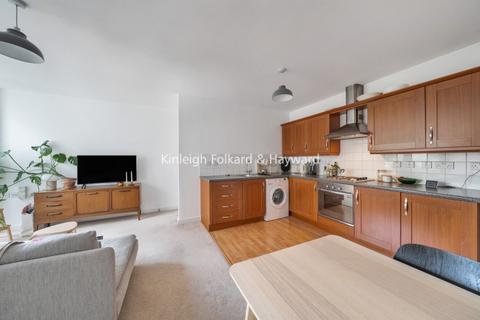 1 bedroom apartment to rent, Crouch End Hill, Crouch End N8