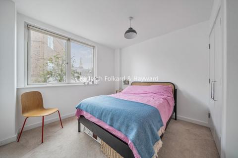 1 bedroom apartment to rent, Crouch End Hill, Crouch End N8