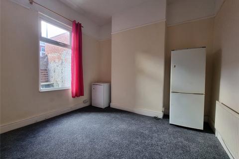 4 bedroom terraced house to rent, York Road, Hartlepool, TS26