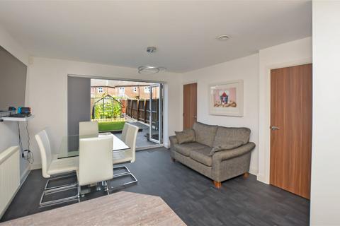 3 bedroom terraced house for sale, Wharford Lane, Sandymoor