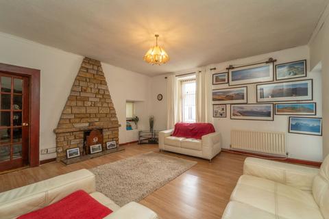 3 bedroom cottage for sale, West Main Street, Bathgate EH47