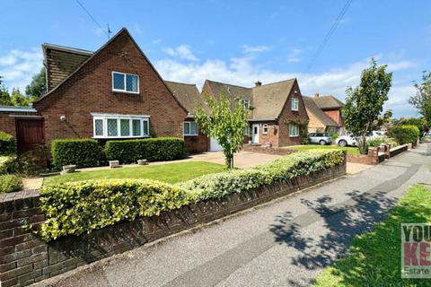 3 bedroom detached house for sale, Baldric Road, Folkestone, Kent CT20 2NR