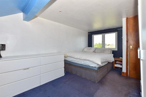 3 bedroom terraced house for sale, Westward Road, Chingford