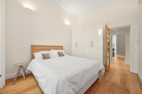 1 bedroom flat to rent, Devonshire Terrace, Hyde Park, London, W2.