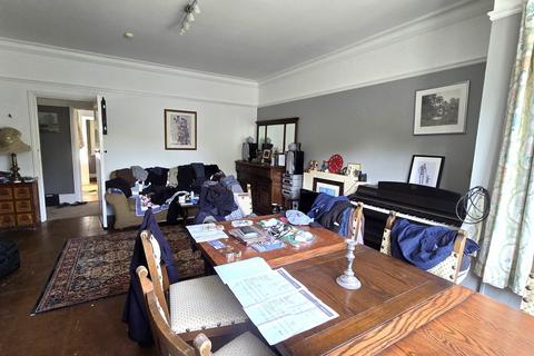 1 bedroom apartment for sale, 69, De la Warr Road, Bexhill On Sea, East Sussex, TN40