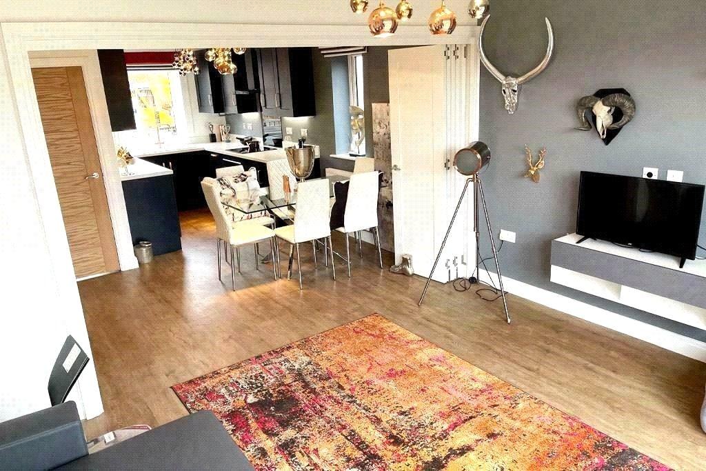 Showhome Image