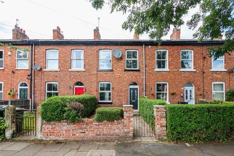 3 bedroom terraced house for sale, Derwent Road, Flixton, Manchester, M41