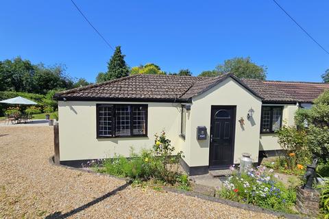 2 bedroom semi-detached bungalow for sale, Denmead, Waterlooville