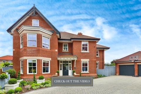 5 bedroom detached house for sale, Gallows Lane, Beverley, East Riding of Yorkshire, HU17 7FJ