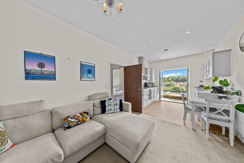 2 bedroom apartment for sale, Edgewater Place, Nightingale Court Edgewater Place, WA4