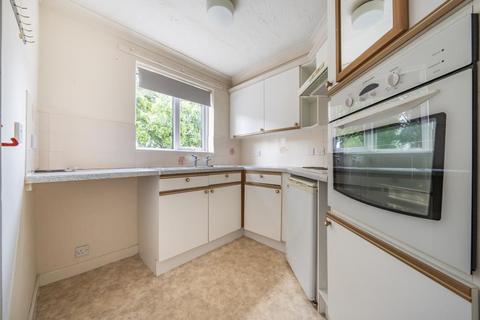 1 bedroom retirement property for sale, Banbury,  Oxfordshire,  OX16