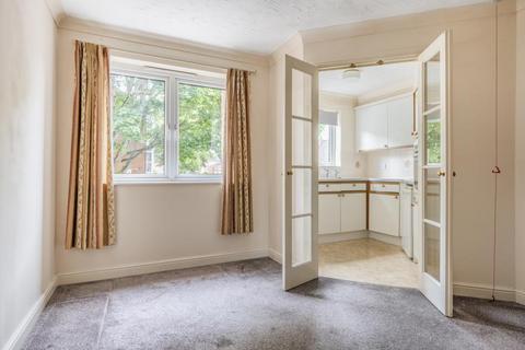 1 bedroom retirement property for sale, Banbury,  Oxfordshire,  OX16